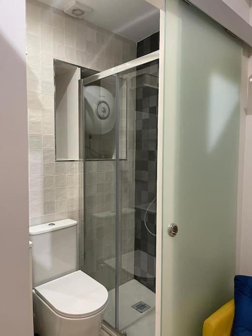 Tesorito, Estudio Individual En Malasana, Bajo Pequeno En Calle Del Tesoro Apartment Madrid Ngoại thất bức ảnh